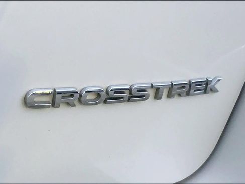 Used 2020 Subaru Crosstrek 2.0i Limited w/ Moonroof Package w/Navigation image 9