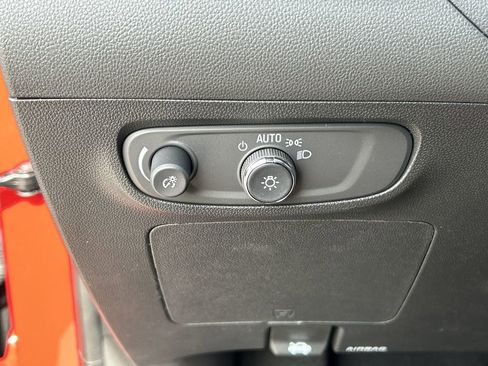 New 2026 Buick Encore GX Sport Touring FWD image 17