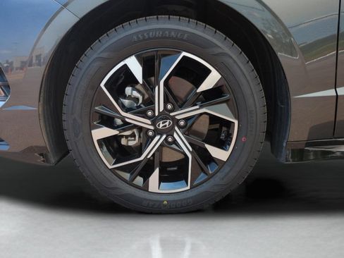 Certified 2025 Hyundai Sonata SEL FWD image 24