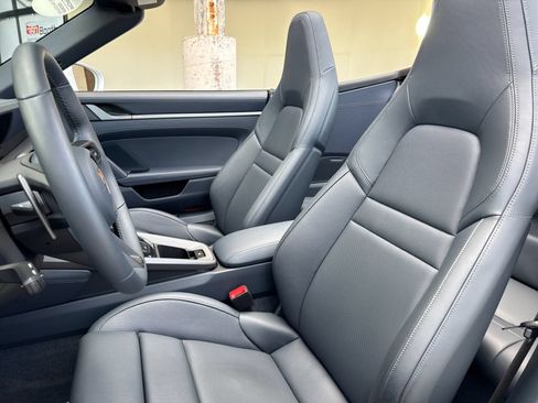 Certified 2026 Porsche 911 Carrera T RWD image 5