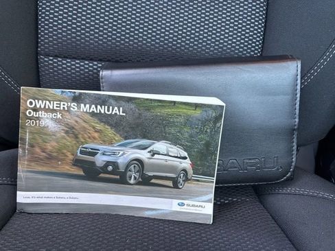 Used 2019 Subaru Outback 2.5i Premium AWD/4WD image 30