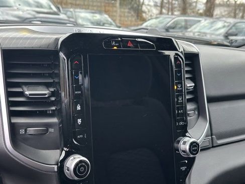New 2026 RAM 1500 4x4 Crew Cab image 30