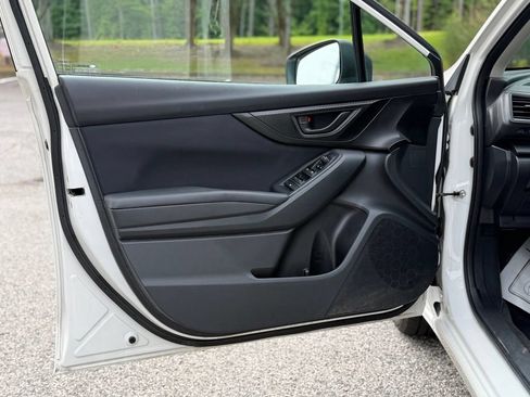 Used 2017 Subaru Impreza 2.0i AWD/4WD image 9