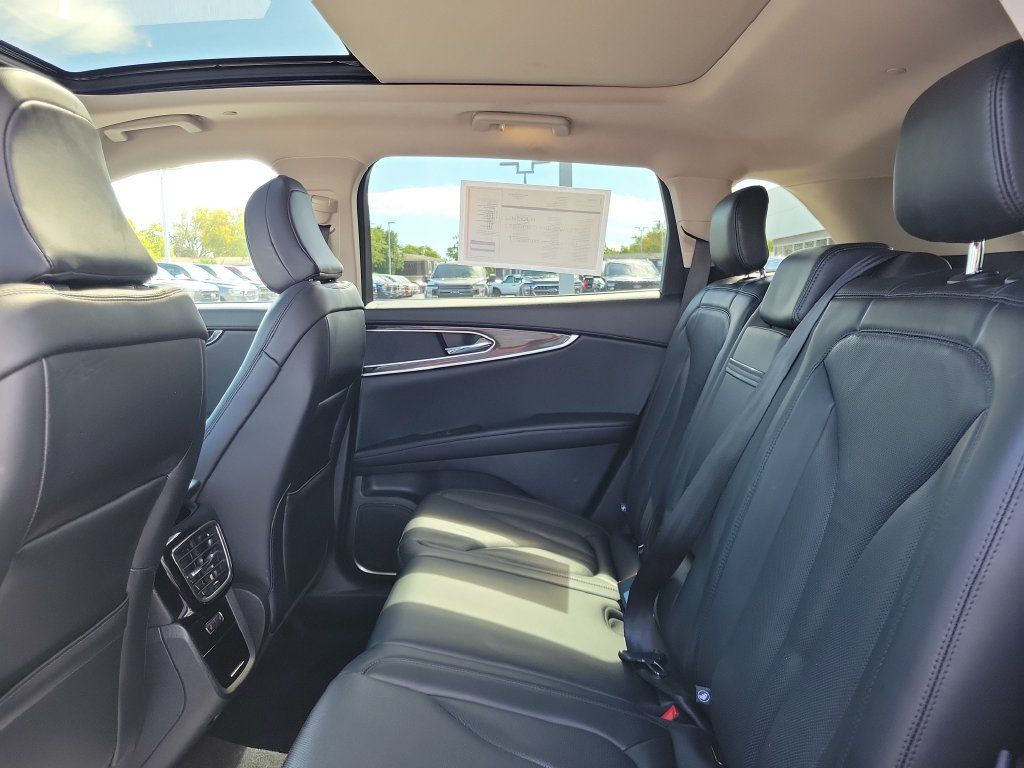 Certified 2023 Lincoln Nautilus Reserve AWD/4WD image 14