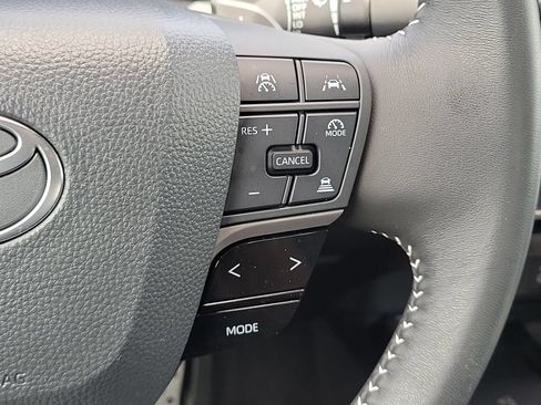 Used 2026 Toyota Camry SE w/ Convenience Package FWD image 10