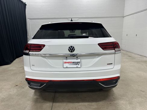Used 2021 Volkswagen Atlas Cross Sport SE AWD/4WD image 9