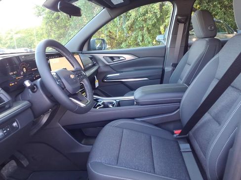 New 2026 Chevrolet Traverse LT FWD image 11