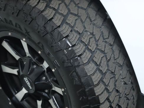 Used 2019 RAM 1500 Express image 35