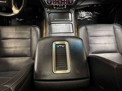 Used 2016 GMC Yukon Denali image 20