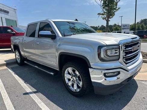 Used 2018 GMC Sierra 1500 SLT AWD/4WD image 4