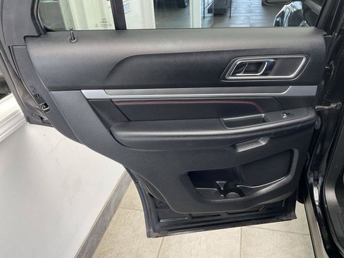 Used 2017 Ford Explorer Sport w/ Equipment Group 401A AWD/4WD image 11