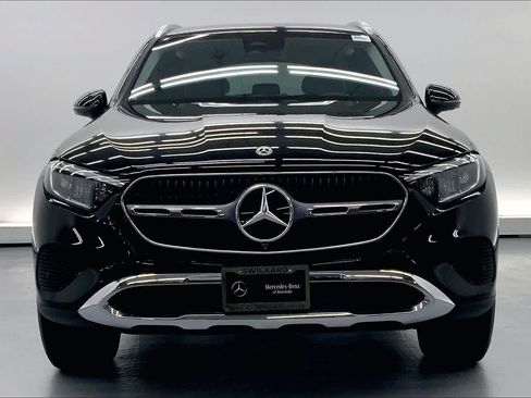 Certified 2023 Mercedes-Benz GLC 300 image 8