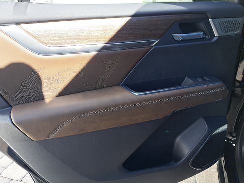 New 2026 GMC Acadia Denali Ultimate image 12