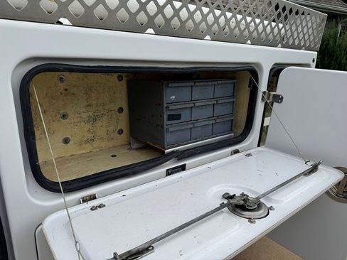 Used 2016 Ford F250 XL w/ Power Equipment Group image 26