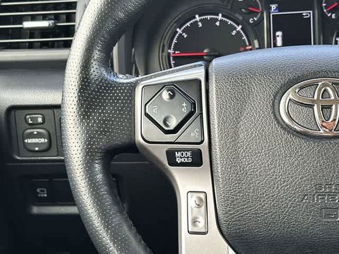 Used 2023 Toyota 4Runner SR5 Premium w/ Moonroof Package AWD/4WD image 9