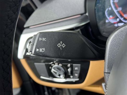 Used 2023 BMW 540i xDrive 540i xDrive w/ Convenience Package image 21