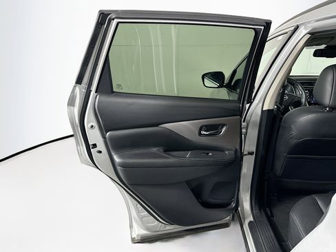 Used 2023 Nissan Murano SV image 26