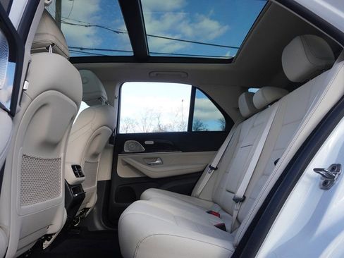 Used 2022 Mercedes-Benz GLE 350 4MATIC image 44