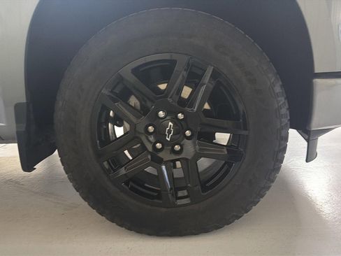 Used 2023 Chevrolet Silverado 1500 RST w/ Z71 Off-Road Package image 30