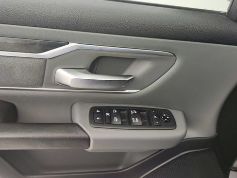 Used 2019 RAM 1500 Big Horn RWD image 34