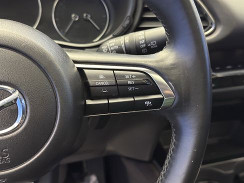Used 2024 MAZDA CX-30 AWD 2.5 S w/ Premium Package image 18