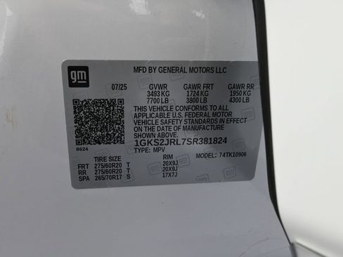 Used 2025 GMC Yukon XL Denali AWD/4WD image 60
