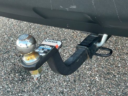 Used 2021 Toyota RAV4 LE image 48