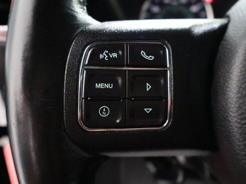 Used 2017 Jeep Wrangler Unlimited Sahara w/ Connectivity Group AWD/4WD image 78
