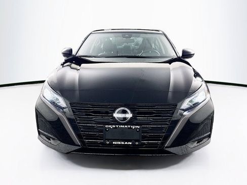 New 2026 Nissan Altima 2.5 SV FWD image 2