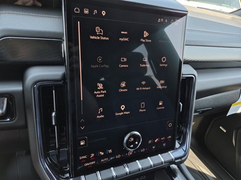 New 2026 GMC Yukon AT4 w/ AT4 Premium Plus Package AWD/4WD image 22