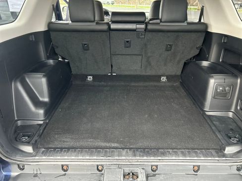 Used 2019 Toyota 4Runner SR5 Premium AWD/4WD image 23