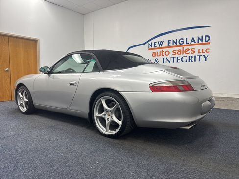 Used 2003 Porsche 911 Carrera 4 AWD/4WD image 6