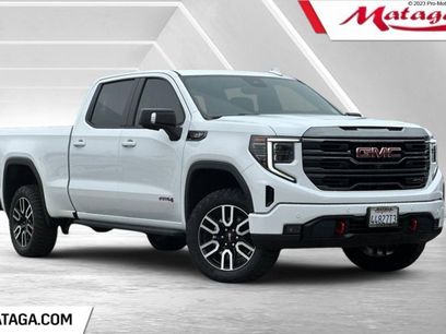 Certified 2023 GMC Sierra 1500 AT4 w/ Technology Package