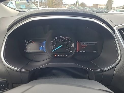 Used 2017 Ford Edge Titanium w/ Technology Package image 19