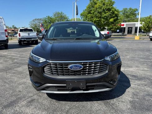 Certified 2025 Ford Escape Active AWD/4WD image 10