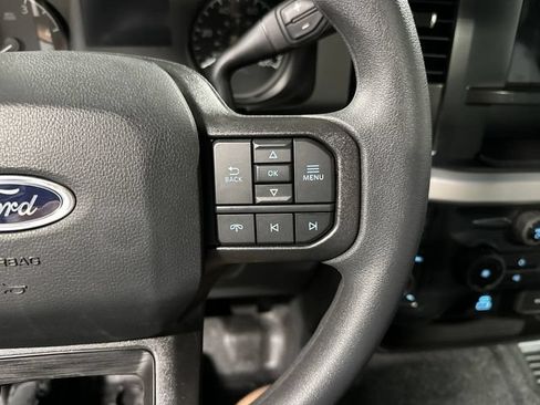 New 2023 Ford F550 4x4 Regular Cab Super Duty image 33