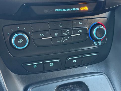 Used 2020 Ford Transit Connect XL image 21