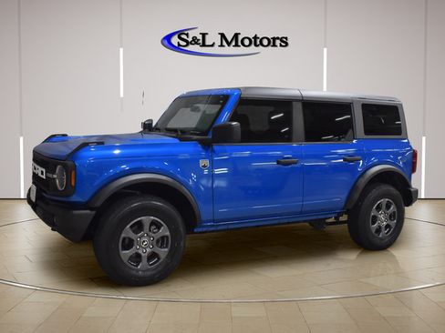 Used 2024 Ford Bronco Big Bend AWD/4WD image 3