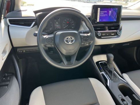 Used 2025 Toyota Corolla LE w/ Convenience Package FWD image 14