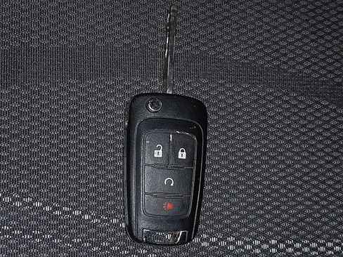 Used 2016 Chevrolet Sonic LT image 32