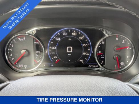 Certified 2023 GMC Acadia AT4 w/ Technology Package AWD/4WD image 9