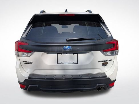 Used 2024 Subaru Forester Wilderness AWD/4WD image 5