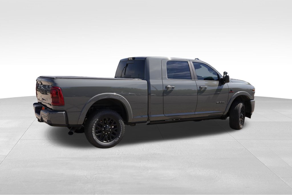 Used 2026 RAM 2500 Limited AWD/4WD image 4