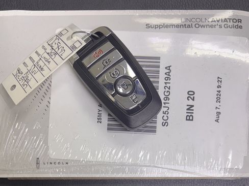 Used 2025 Lincoln Aviator Black Label w/ Jet Appearance Package image 48