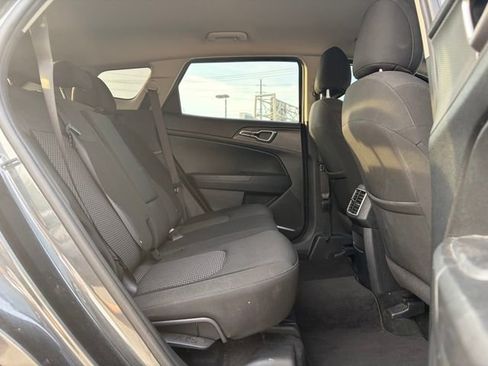 Certified 2023 Kia Sportage LX image 16