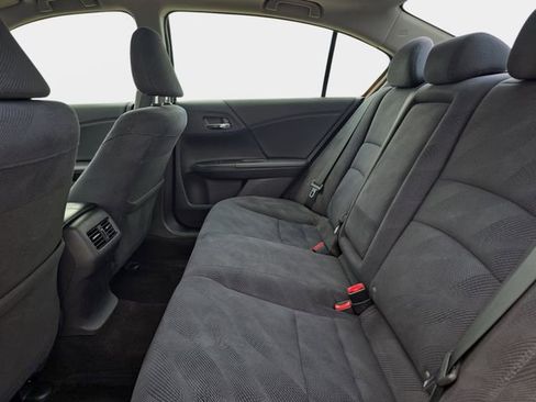 Used 2016 Honda Accord EX image 16