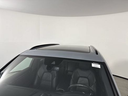 Certified 2023 Porsche Cayenne GTS AWD/4WD image 17