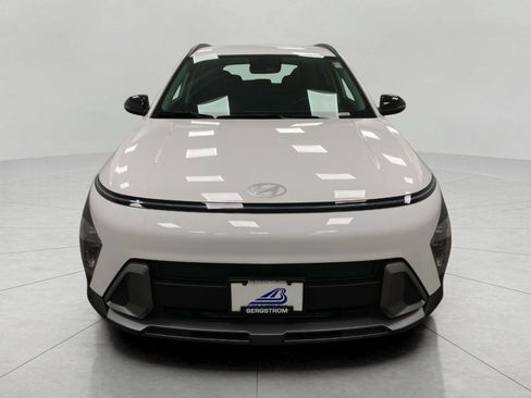 New 2026 Hyundai Kona SEL Premium image 9