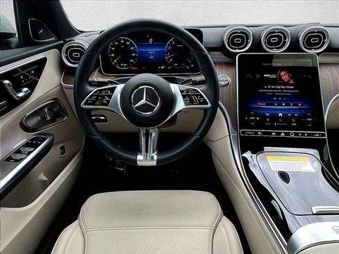 Used 2026 Mercedes-Benz C 300 Sedan image 7
