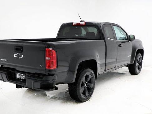 Used 2016 Chevrolet Colorado LT w/ Midnight Edition image 9